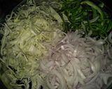 વેજ.ચીઝ ફ્રેન્કી (Veg. Cheese Frankie Recipe In Gujarati) રેસીપી સ્ટેપ4ફોટો