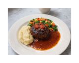 Foto langkah ke 3 dari resep Japanese Hamburg Steak with BBQ Sauce.
