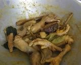 Foto langkah ke 4 dari resep Ungkep kepala dan ceker ayam.