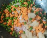 A picture of step 5 of Pav bhaji.
