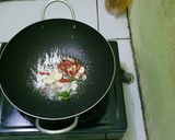 Foto langkah ke 1 dari resep Sarden Kaleng ABC With Potato.