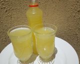 A picture of step 3 of Pineapple and ginger juice.