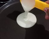 A picture of step 3 of Instant Pancakes.