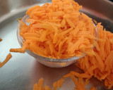 கேரட் அல்வா வித் பால்கோவா (ட்ரை கலர்) ரெசிபி ஸ்டேப் 1 புகைப்படம்