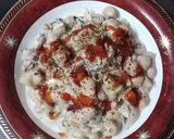 A picture of step 2 of Mazedaar dahi phulkiyan.