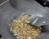 A picture of step 2 of Til chikki.