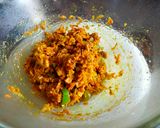 A picture of step 3 of Raw turmeric amla ginger and green chilli pickle.