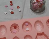 Foto del paso 2 de la receta: Figuras de chocolate pascuales