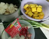 Foto langkah ke 1 dari resep Pepes Tahu Jamur Tiram.