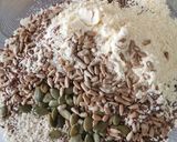 صورة لخطوة 1 من وصفة كراكرز صحي