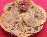 A picture of step 5 of Paneer Potato Masala Thepla.