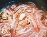 A picture of step 2 of Pickled Red Onion for Cochinita or Xnipec Onion.