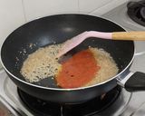 Gambar langkah 2 resipi Laksa Goreng.
