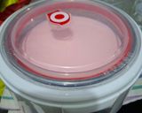 Foto langkah ke 3 dari resep Yogurt Stroberi 🍶🍓(Pakai Yogurt Maker).