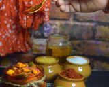 A picture of step 2 of Kache Aam Ka Aachar.