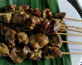 Foto langkah ke 4 dari resep Sate Ati Ampela Goreng.