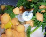 Foto langkah ke 2 dari resep Nugget ayam & sayur.