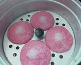 A picture of step 3 of Beetroot Idli.