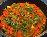 Une image de l'étape 4 de Duo de poivrons aux épices tajine.
