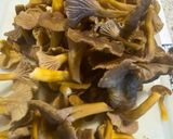Une image de l'étape 2 de Lumachine N°39, chanterelles et crevettes.
