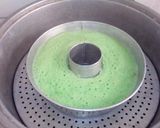 Foto langkah ke 8 dari resep Cake Pandan Gurih Kukus.
