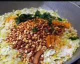 A picture of step 2 of Nylon poha dry chevda.