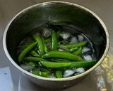 Foto langkah ke 1 dari resep Tumis Kapri Manis Bawang Putih.