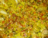 Foto del paso 8 de la receta: Paella con alitas de pollo y chorizo de sarta