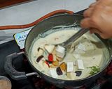 A picture of step 2 of Nav Ratna Korma.