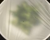 A picture of step 1 of Beef and Broccoli.