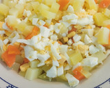 Foto del paso 3 de la receta: Ensaladilla de Bonito del norte