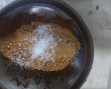 A picture of step 2 of Fried green chili.