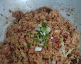 Foto langkah ke 5 dari resep Nasi Goreng Spesial Cabai Merah.