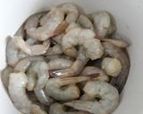 Foto langkah ke 1 dari resep Udang Goreng Bawang Putih.