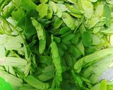 Hình bước làm 1 của món Canh Chua Cá Thu Lá Me