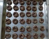 Foto langkah ke 3 dari resep Thumprint cookies choco mede.