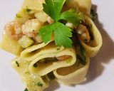 Foto del passaggio 3 della ricetta Calamarata zucchine e gamberetti