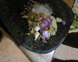 Foto langkah ke 1 dari resep Urap Daun Singkong.