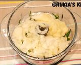 A picture of step 1 of Greenchillies pickle.