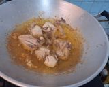 Foto langkah ke 2 dari resep Ayam Goreng Mentega (bisa untuk Frozen Food).