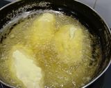 A picture of step 3 of Vietnamese Fried Banana (Bánh Chuối Chiên).