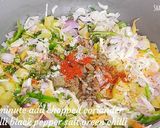 A picture of step 2 of Spanish omelette recipe.
