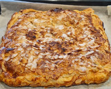 Foto del paso 6 de la receta: Torta de hojaldre con crema pastelera de chocolate y almendras