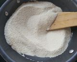A picture of step 1 of Bolinhas Di Coco.