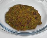 A picture of step 14 of Healthy Sattu Oats Chilla.