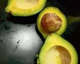 Foto langkah ke 1 dari resep Avocado Juice 🥑.