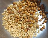 A picture of step 2 of Chana gehu masala.