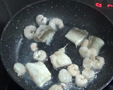 Foto del paso 1 de la receta: Pimientos del piquillo rellenos de arroz, gambas y Bacalao