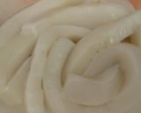 Foto del paso 2 de la receta Lubina frita y tiras de chocos a la marinera