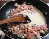 A picture of step 3 of Cream of Mushroom Soup.
